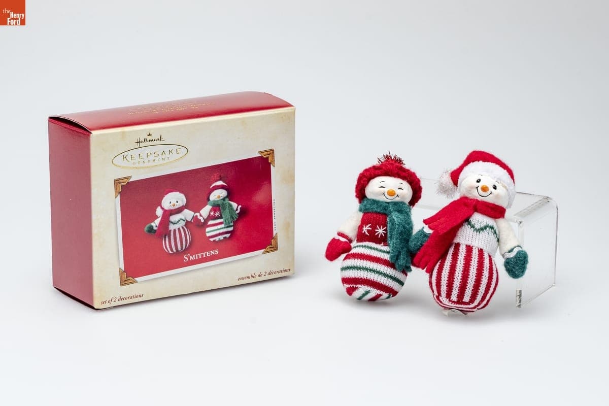Hallmark "S'mittens" Christmas Ornaments, 2003