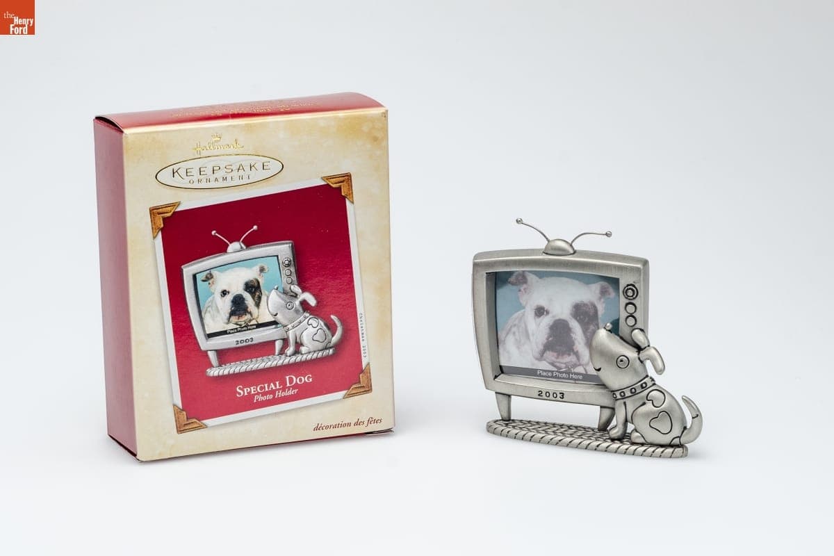 Hallmark "Special Dog Photo Holder" Christmas Ornament, 2003