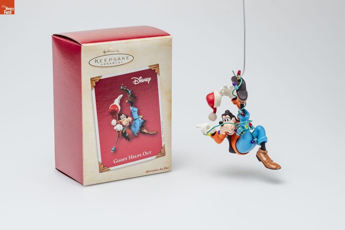 Hallmark "Goofy Helps Out" Christmas Ornament, 2003