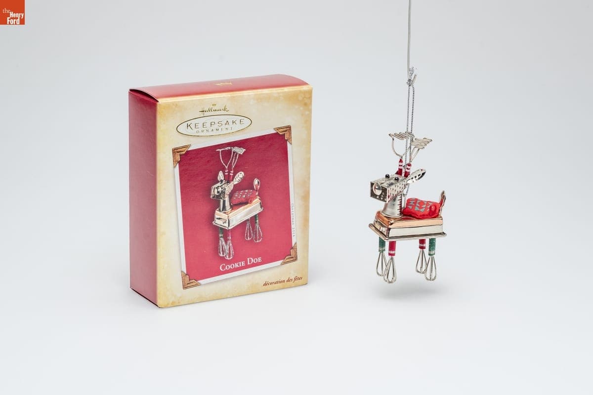 Hallmark "Cookie Doe" Christmas Ornament, 2004