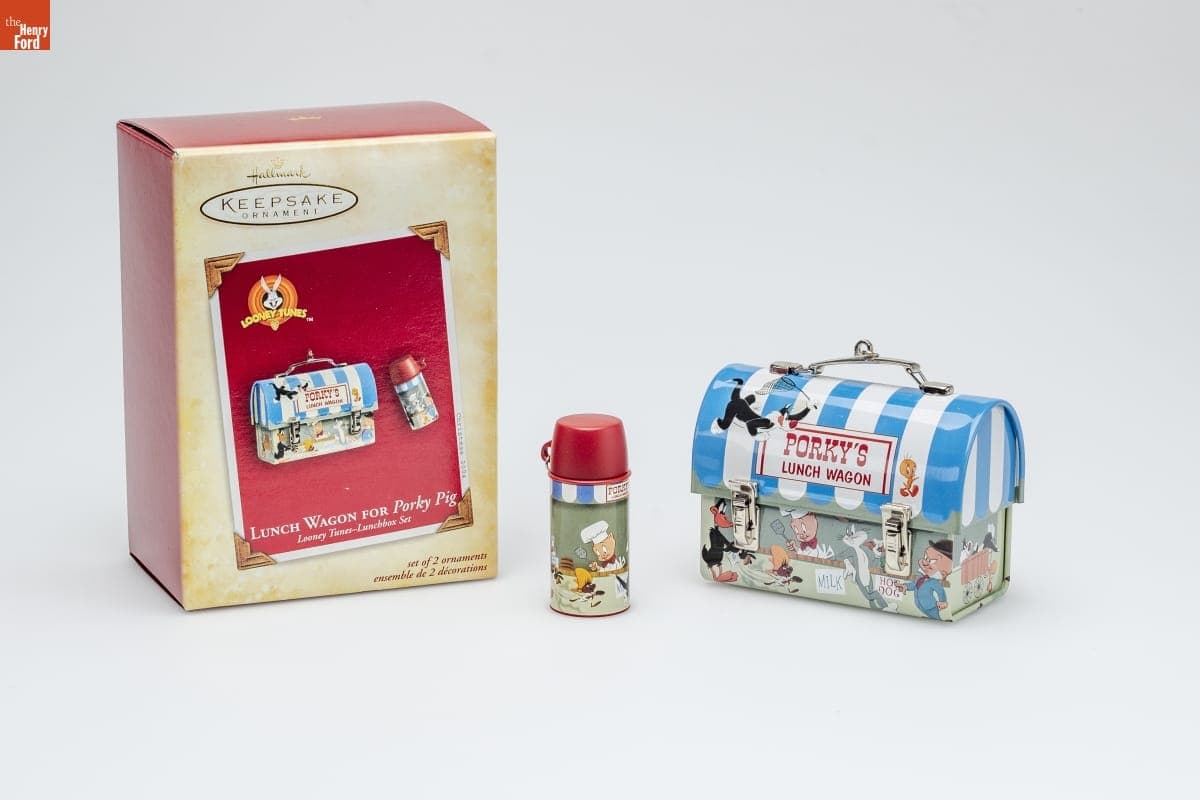 Hallmark "Looney Tunes Lunchbox Set: Lunch Wagon for Porky Pig" Christmas Ornament, 2004