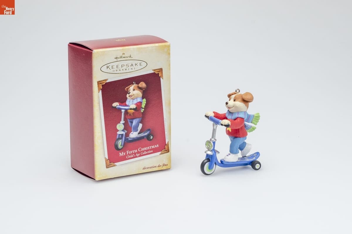 Hallmark "Child's Age Collection: My Fifth Christmas" Christmas Ornament, 2005