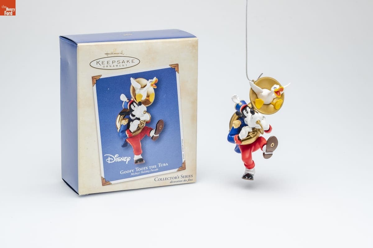 Hallmark "Mickey's Holiday Parade Series: Goofy Toots the Tuba" Christmas Ornament, 2002