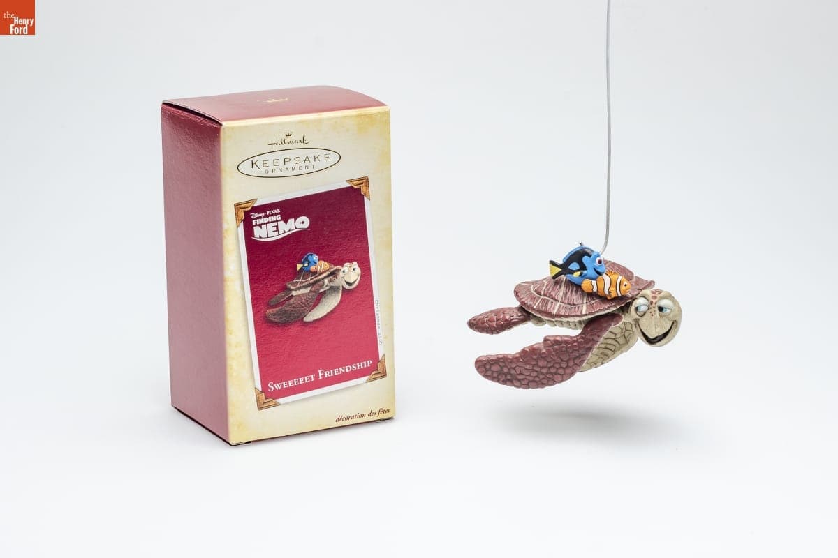 Hallmark "Disney/Pixar's Finding Nemo: Sweeeeet Friendship" Christmas Ornament, 2005