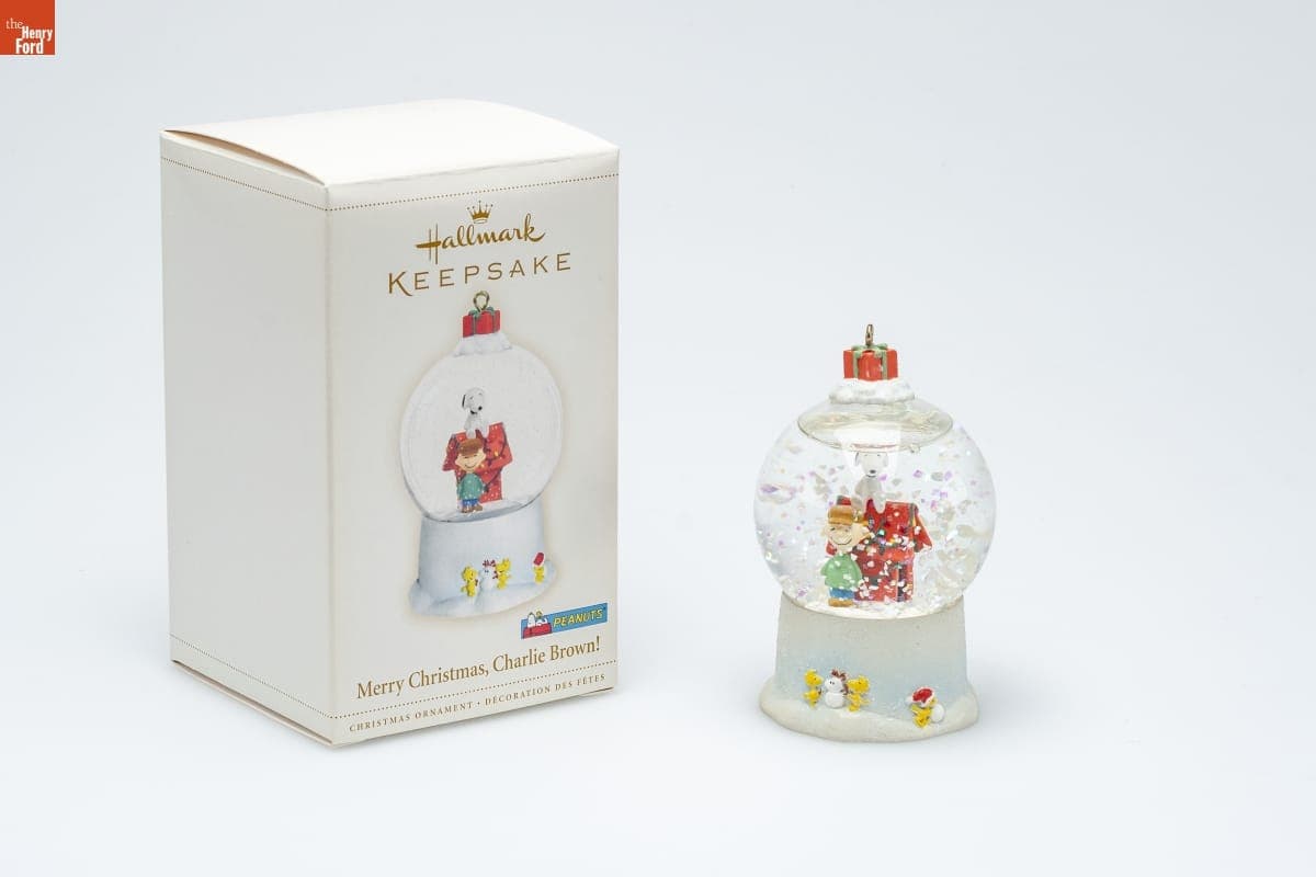 Hallmark "PEANUTS: Merry Christmas, Charlie Brown!" Christmas Ornament, 2006