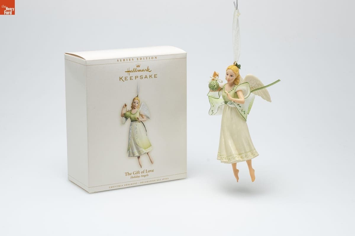 Hallmark "Holiday Angels Series: The Gift of Love" Christmas Ornament, 2006