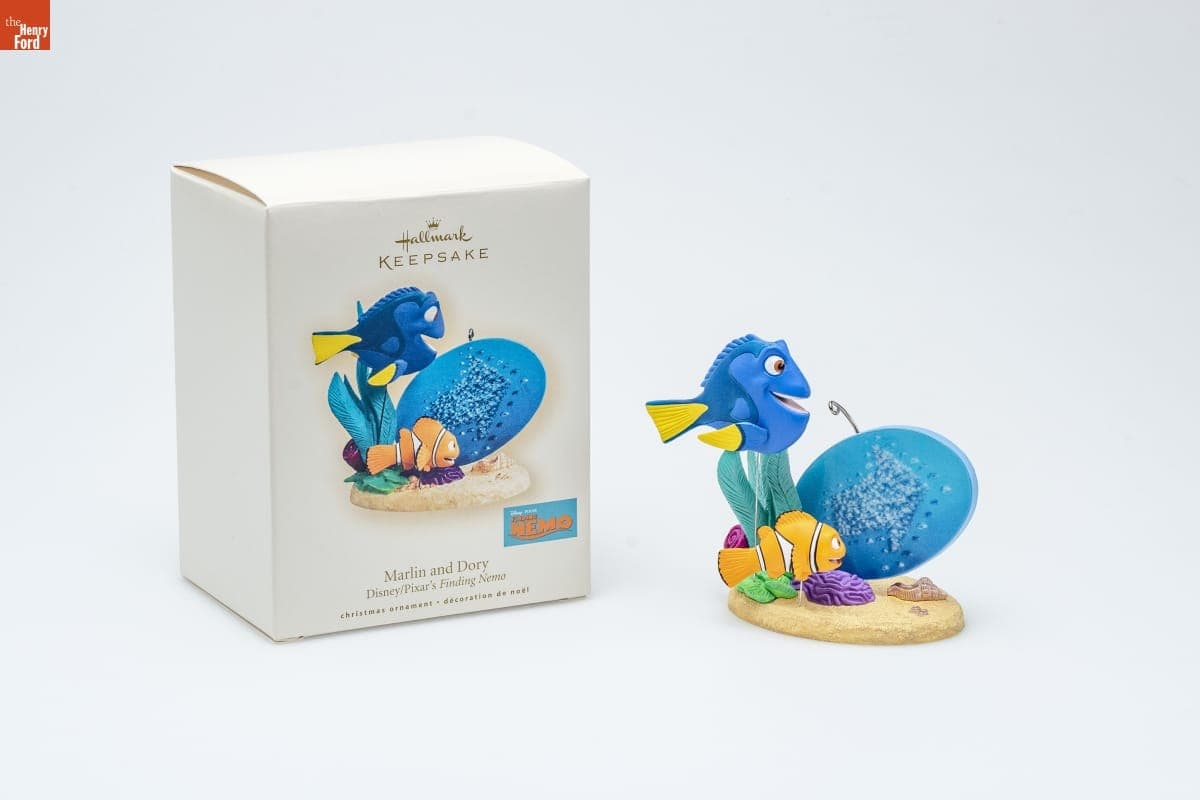 Hallmark "Disney/Pixar's Finding Nemo: Marlin and Dory" Christmas Ornament, 2007