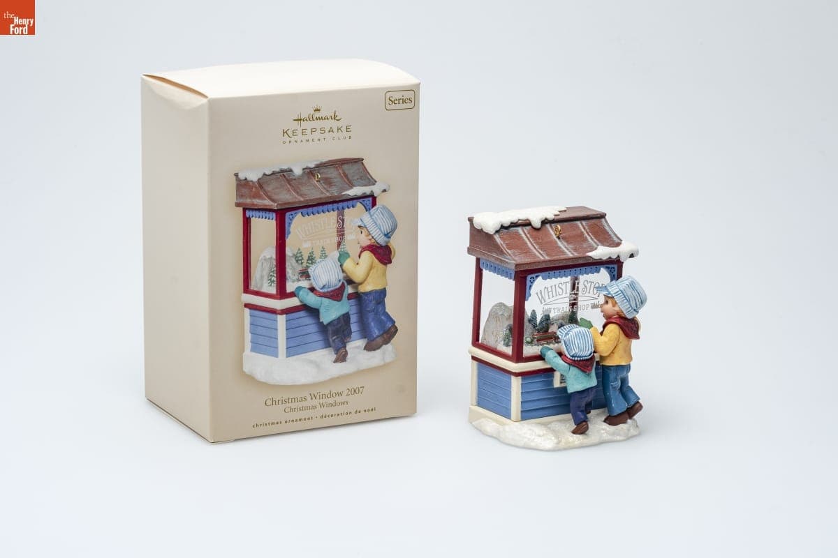 Hallmark "Christmas Windows Series: Christmas Window 2007" Collector's Club Christmas Ornament, 2007