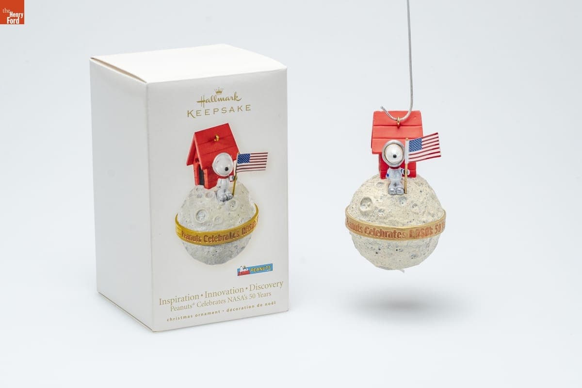 Hallmark "Peanuts Celebrates NASA's 50 Years: Inspiration Innovation Discovery" Christmas Ornament, 2008