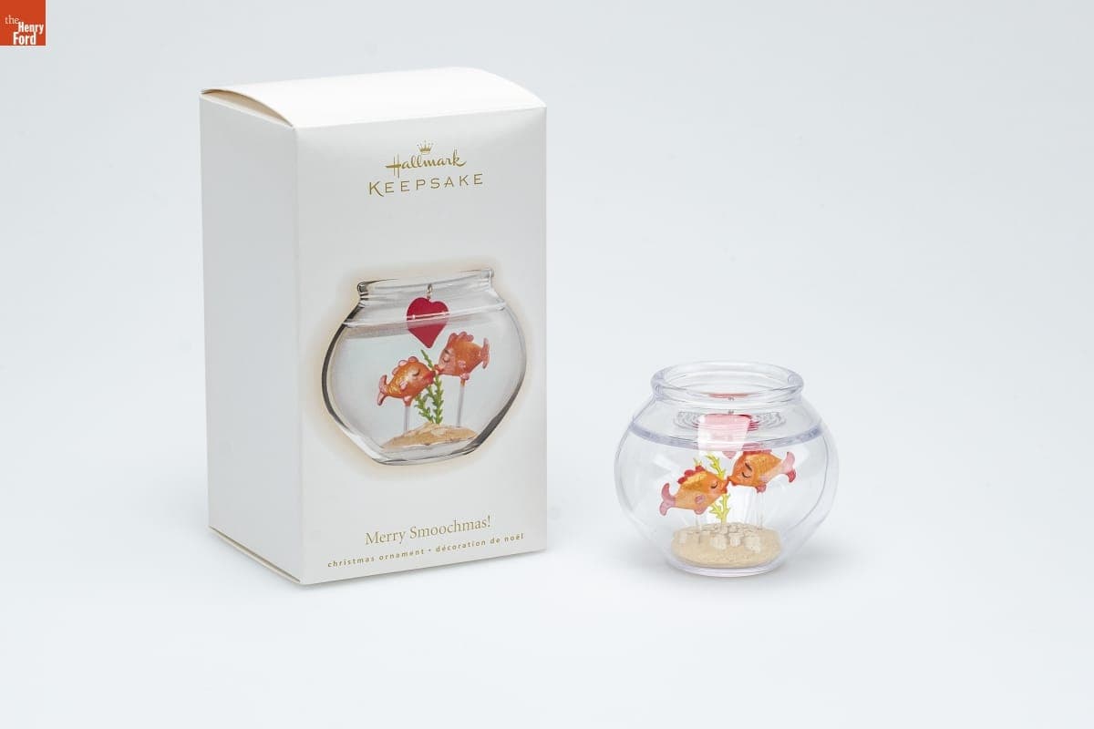 Hallmark "Merry Smoochmas!" Christmas Ornament, 2009