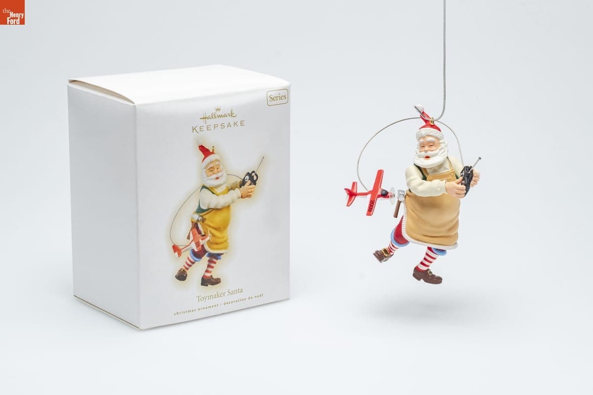 Hallmark "Toymaker Santa Series" Christmas Ornament, 2009
