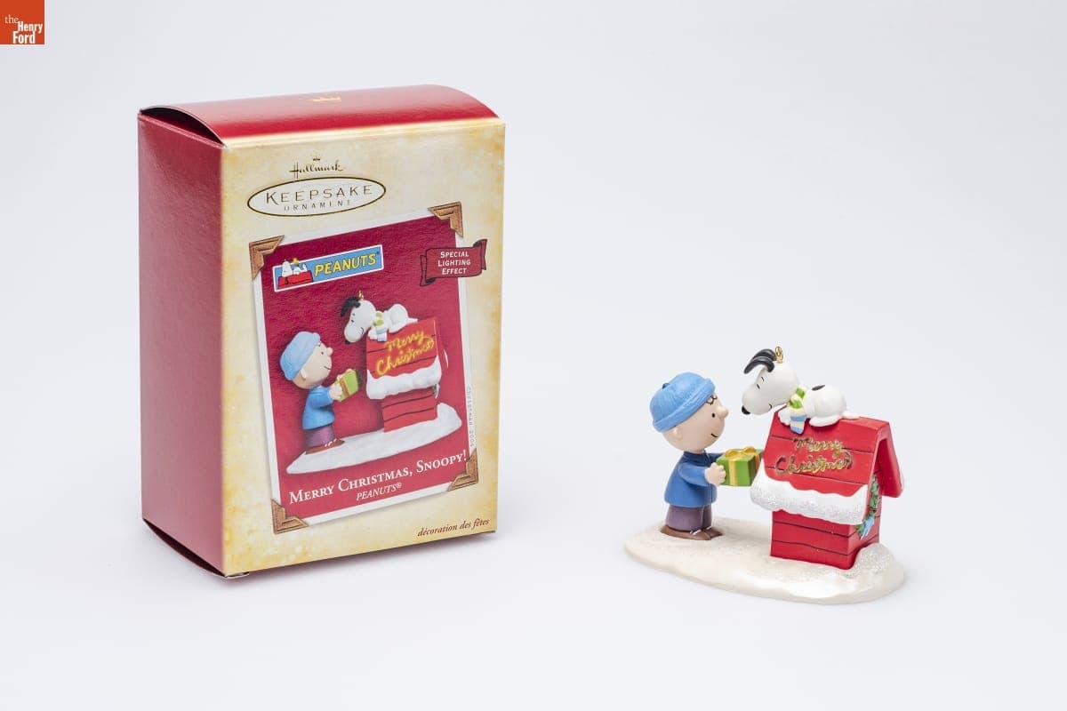 Hallmark "PEANUTS: Merry Christmas, Snoopy!" Christmas Ornament, 2004