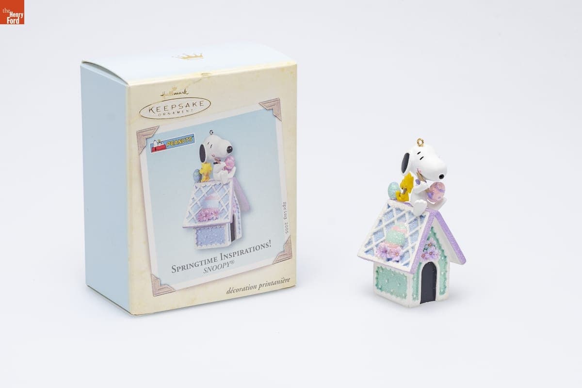 Hallmark "SNOOPY: Springtime Inspirations!" Spring Ornament, 2005