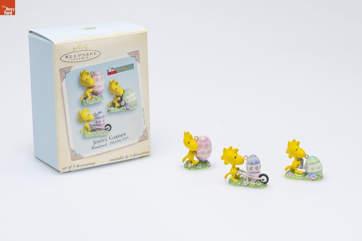 Hallmark "PEANUTS Woodstock: Joyful Garden" Spring Ornaments, 2005