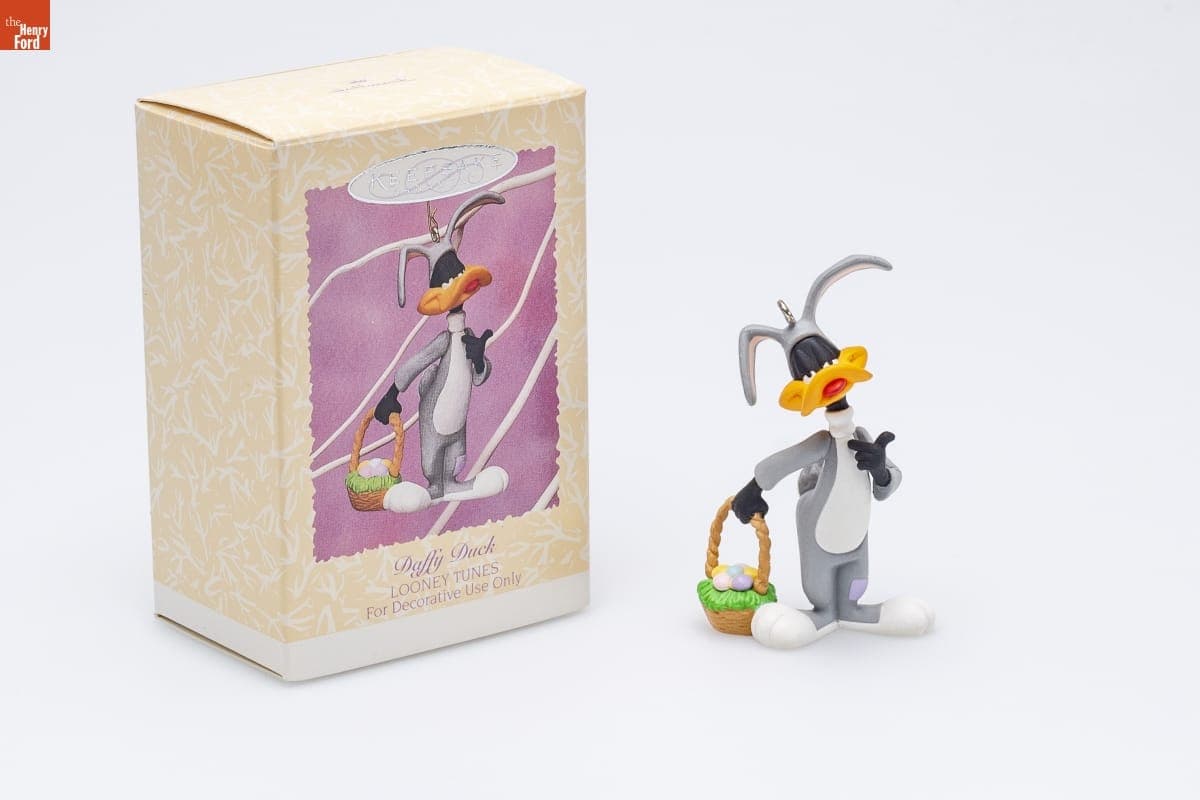 Hallmark "LOONEY TUNES: Daffy Duck" Easter Ornament, 1996