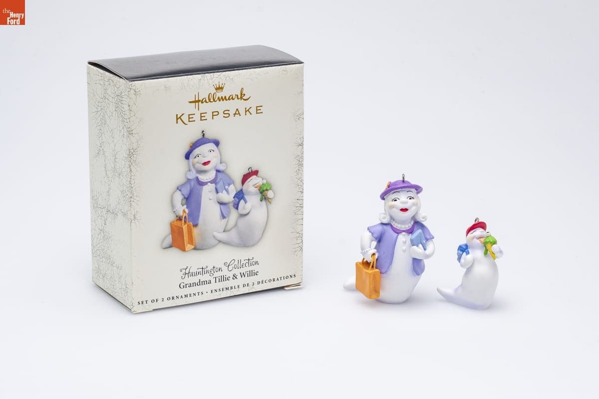 Hallmark "Hauntington Collection: Grandma Tillie & Willie" Halloween Ornaments, 2005
