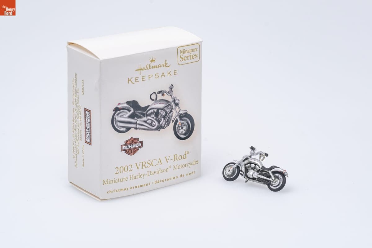Hallmark "Miniature Harley-Davidson Motorcycle Series: 2002 VRSCA V-Rod" Miniature Christmas Ornament, 2008