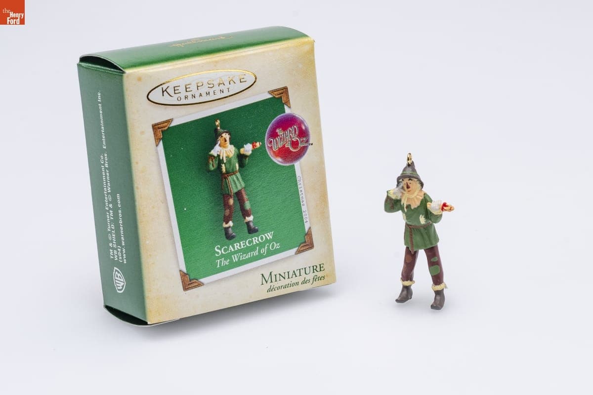Hallmark "The Wizard of Oz: Scarecrow" Miniature Christmas Ornament, 2004