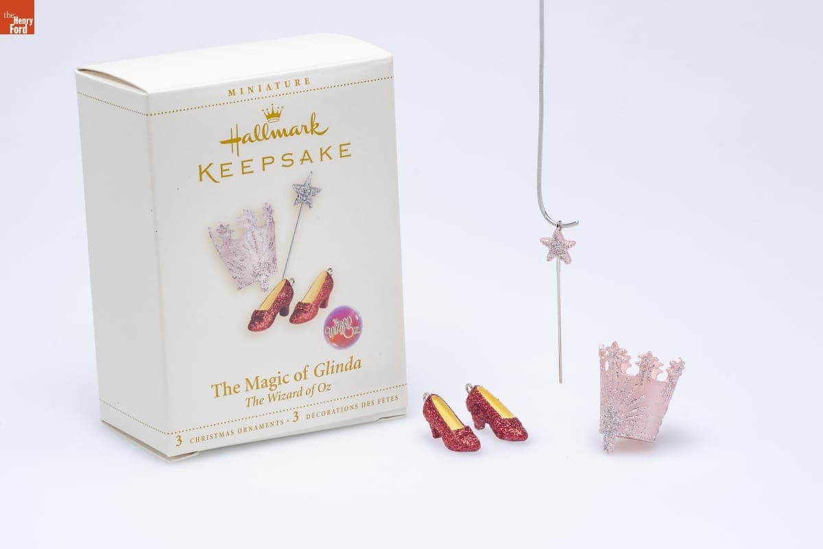 Hallmark "The Wizard of Oz: The Magic of Glinda" Miniature Christmas Ornaments, 2006