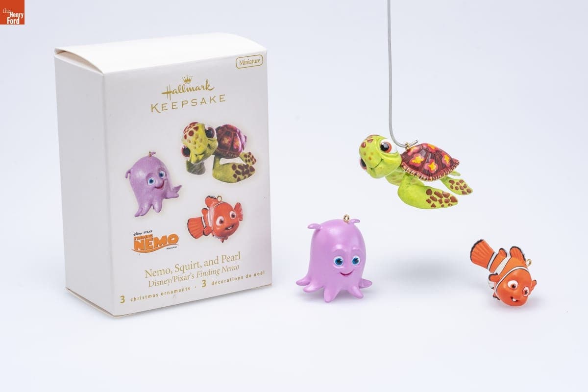 Hallmark "Disney/Pixar's Finding Nemo: Nemo, Squirt, and Pearl" Miniature Christmas Ornaments, 2008