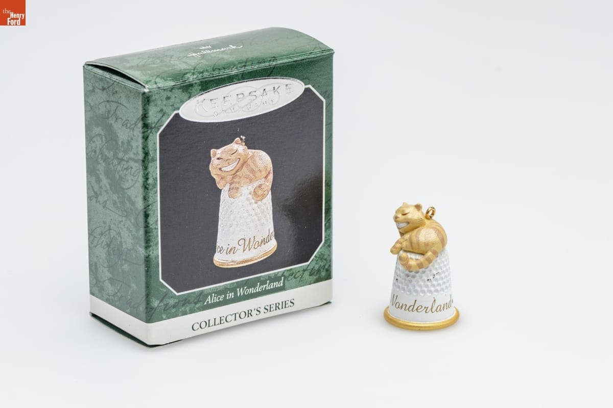 Hallmark "Alice in Wonderland Series: Cheshire Cat" Miniature Christmas Ornament, 1998