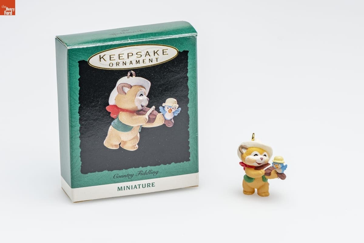 Hallmark "Country Fiddling" Miniature Christmas Ornament, 1993