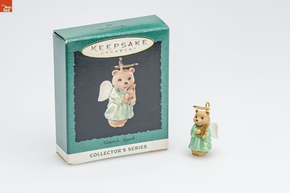 Hallmark "Nature's Angels Series" Miniature Christmas Ornament, 1995