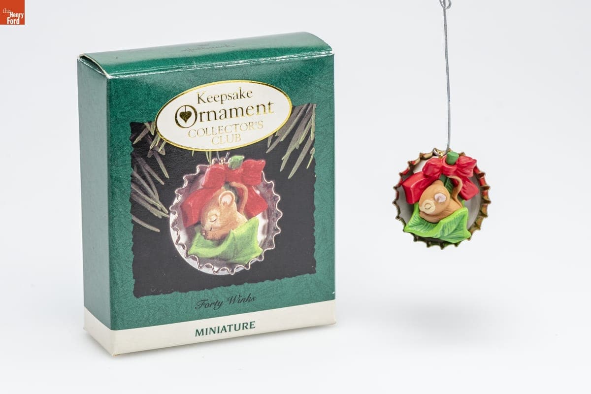 Hallmark "Forty Winks" Collector's Club Miniature Ornament, 1993