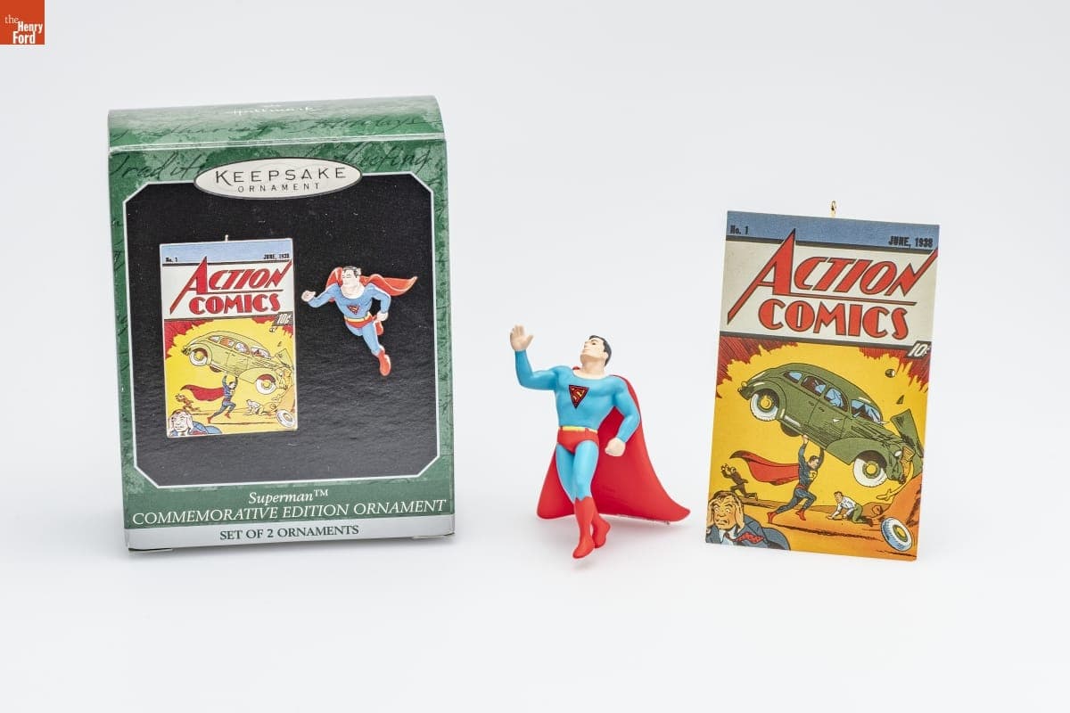 Hallmark "Superman" Miniature Christmas Ornament, 1998