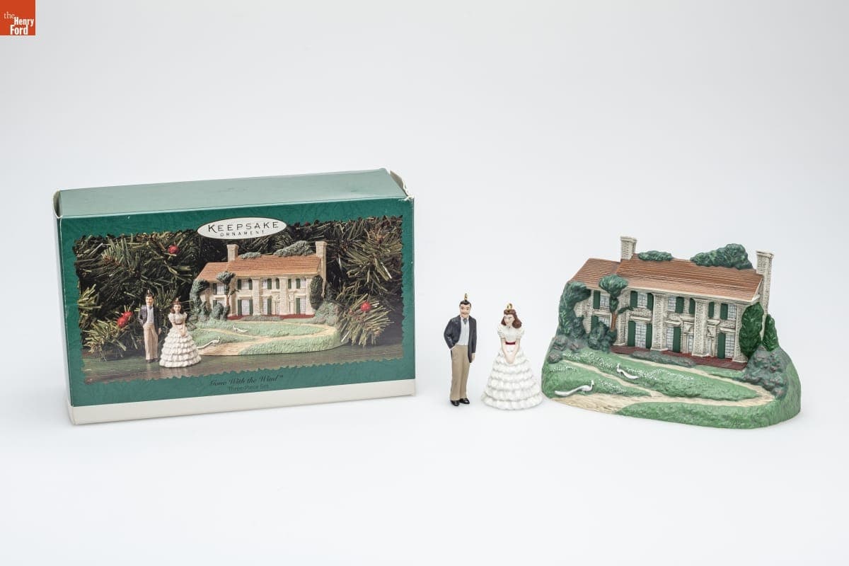 Hallmark "Gone With the Wind" Miniature Christmas Figurine and Ornaments, 1996