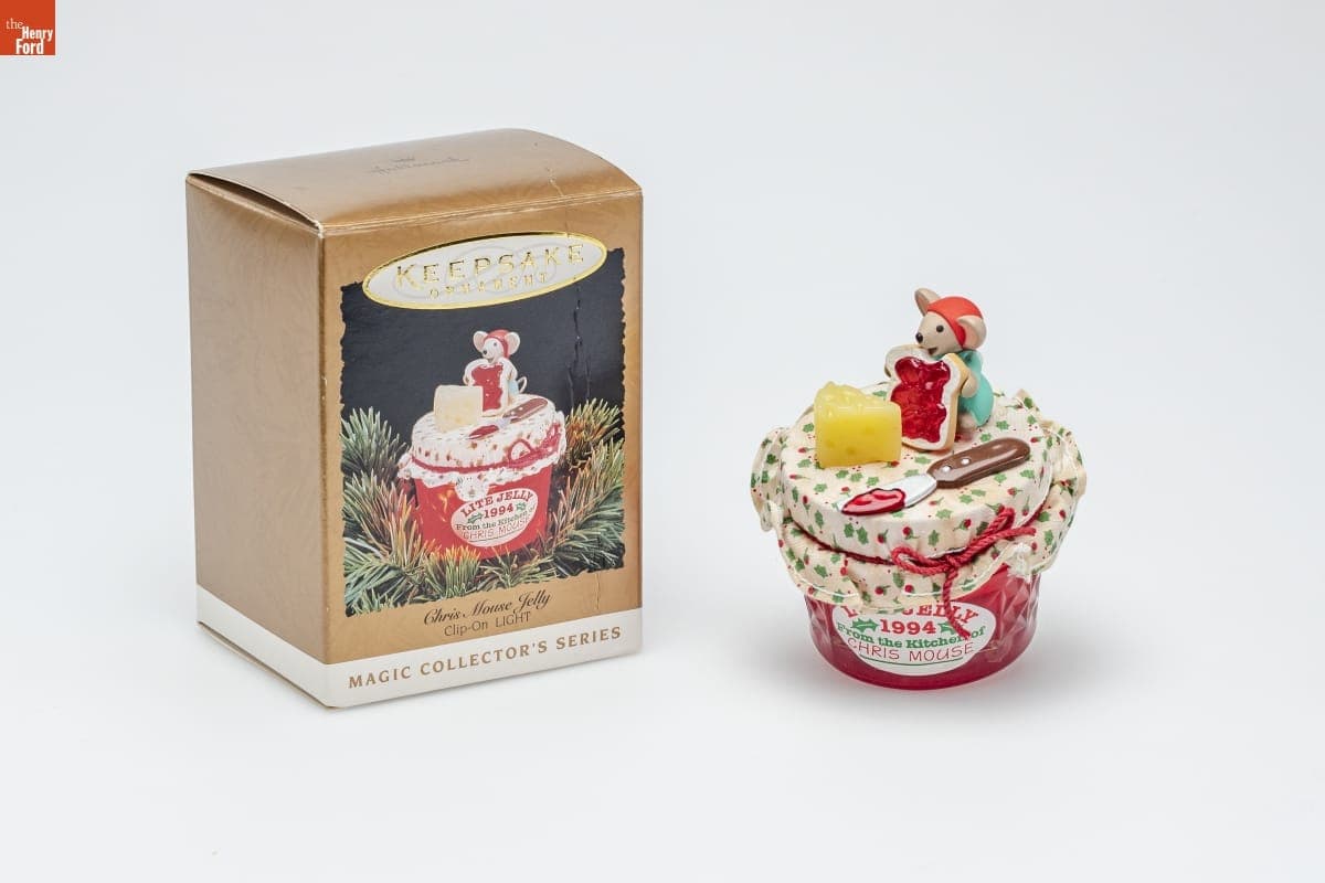 Hallmark "Chris Mouse Series: Jelly" Christmas Ornament, 1994