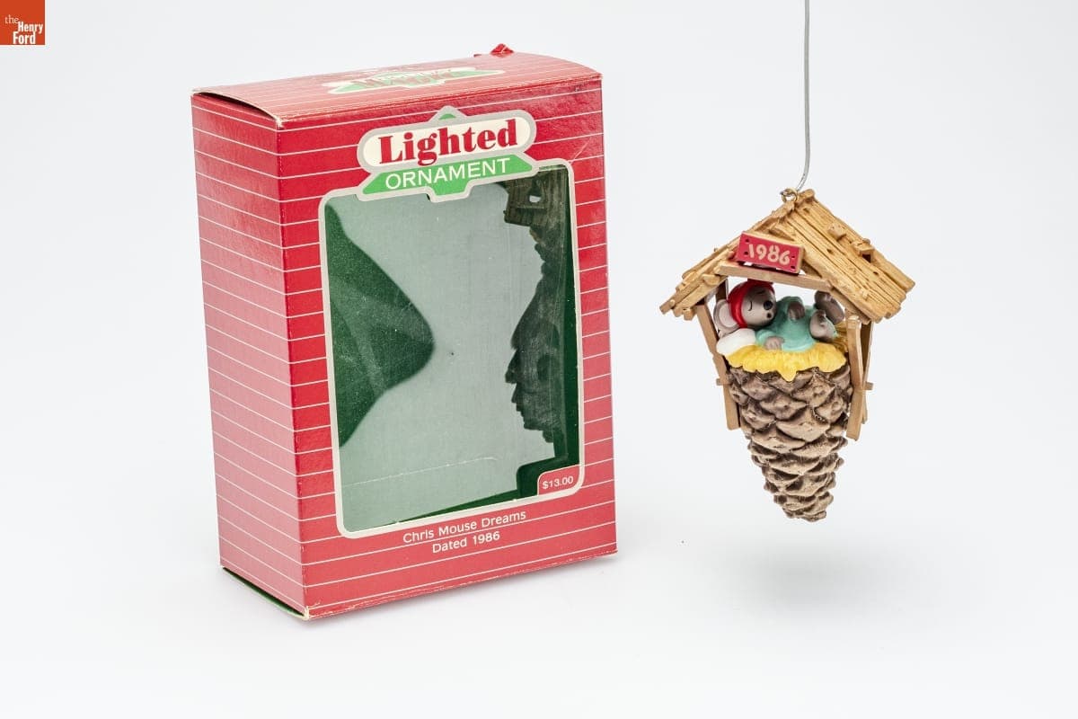 Hallmark "Chris Mouse Series: Dreams" Christmas Ornament, 1986