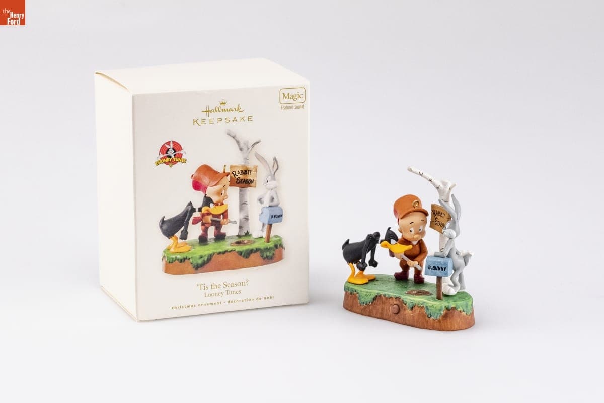Hallmark "Looney Tunes: 'Tis the Season?" Christmas Ornament, 2008