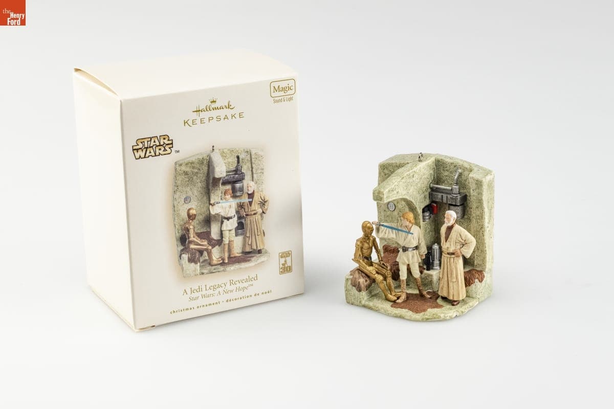 Hallmark "Star Wars A New Hope: A Jedi Legacy Revealed" Christmas Ornament, 2007