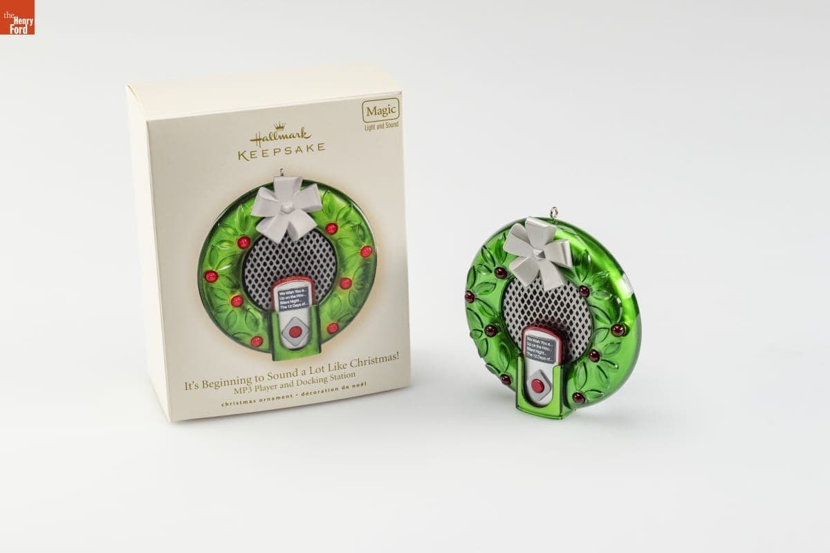 Hallmark "It's Beginning to Sound a Lot Like Christmas!" Christmas Ornament, 2007