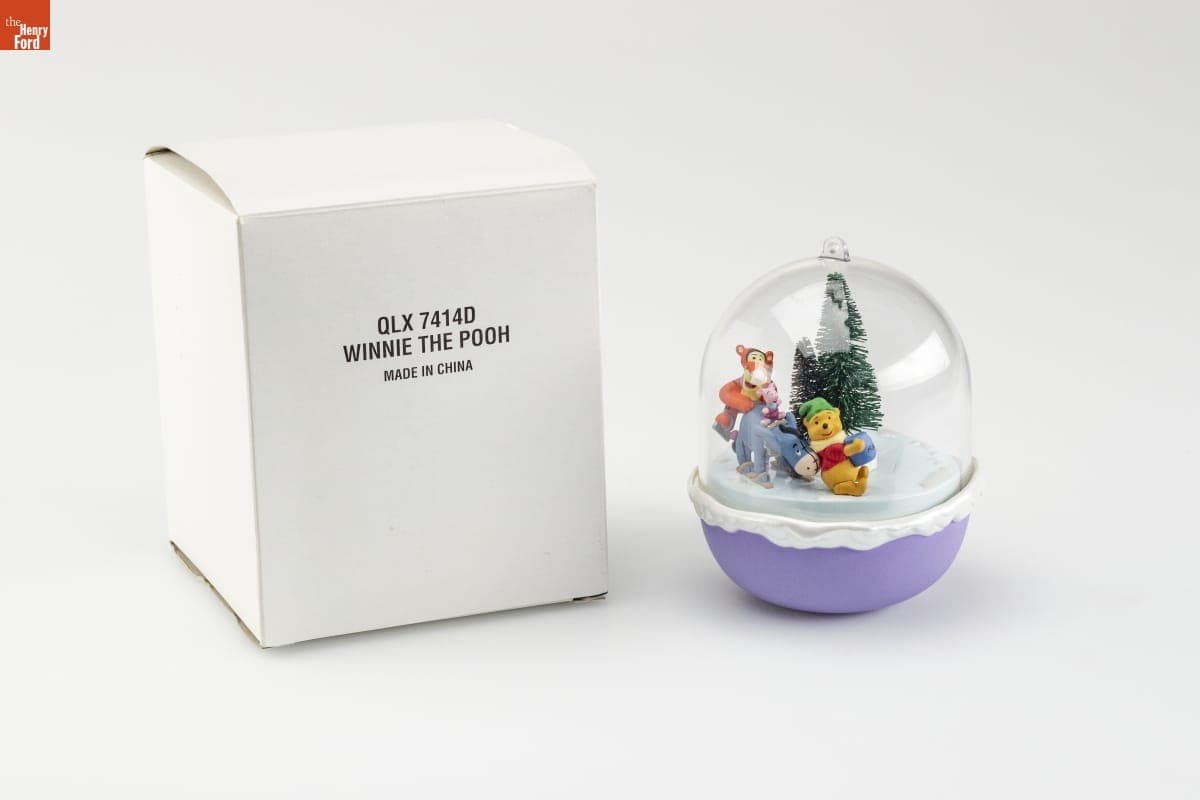 Hallmark "Winnie the Pooh" Christmas Ornament, 1996
