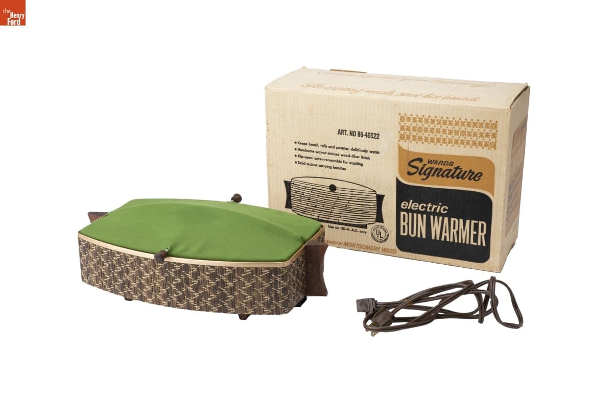 Wards Signature Electric Bun Warmer, 1960-1971