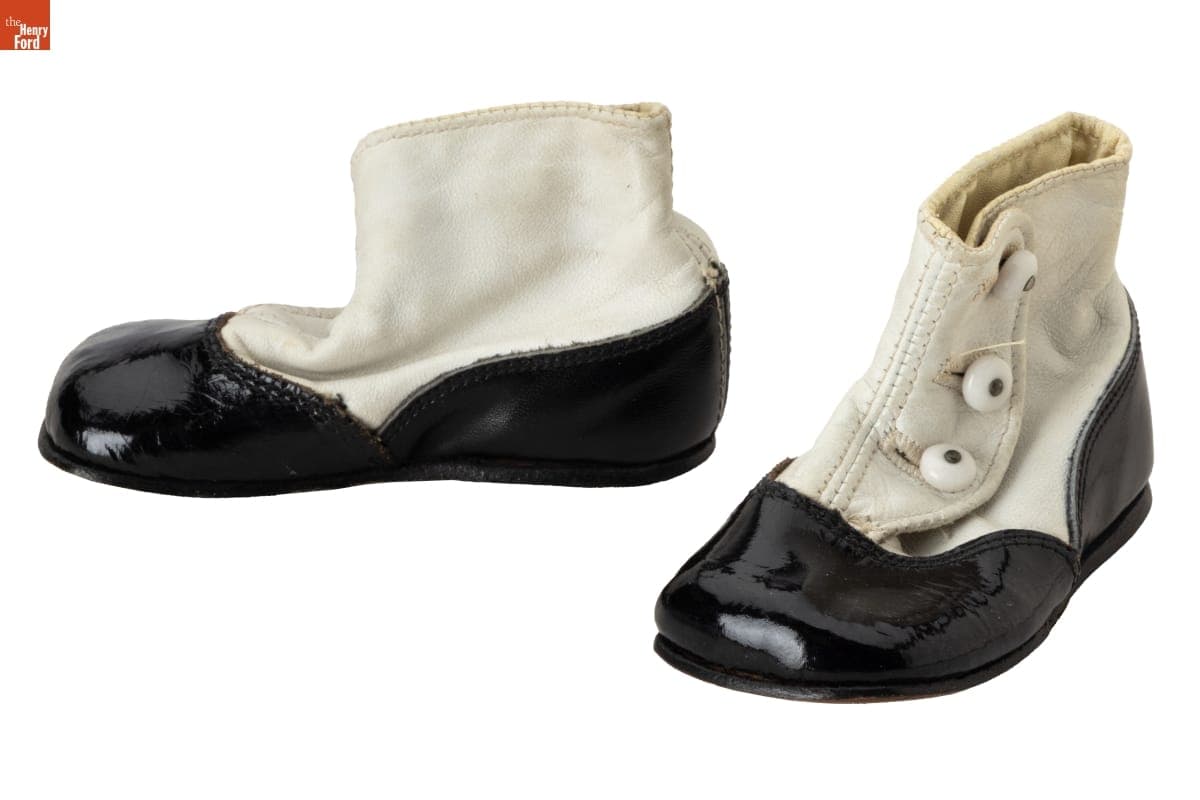 "Sinbac Healthy Fut" Children's Shoes, 1900-1920