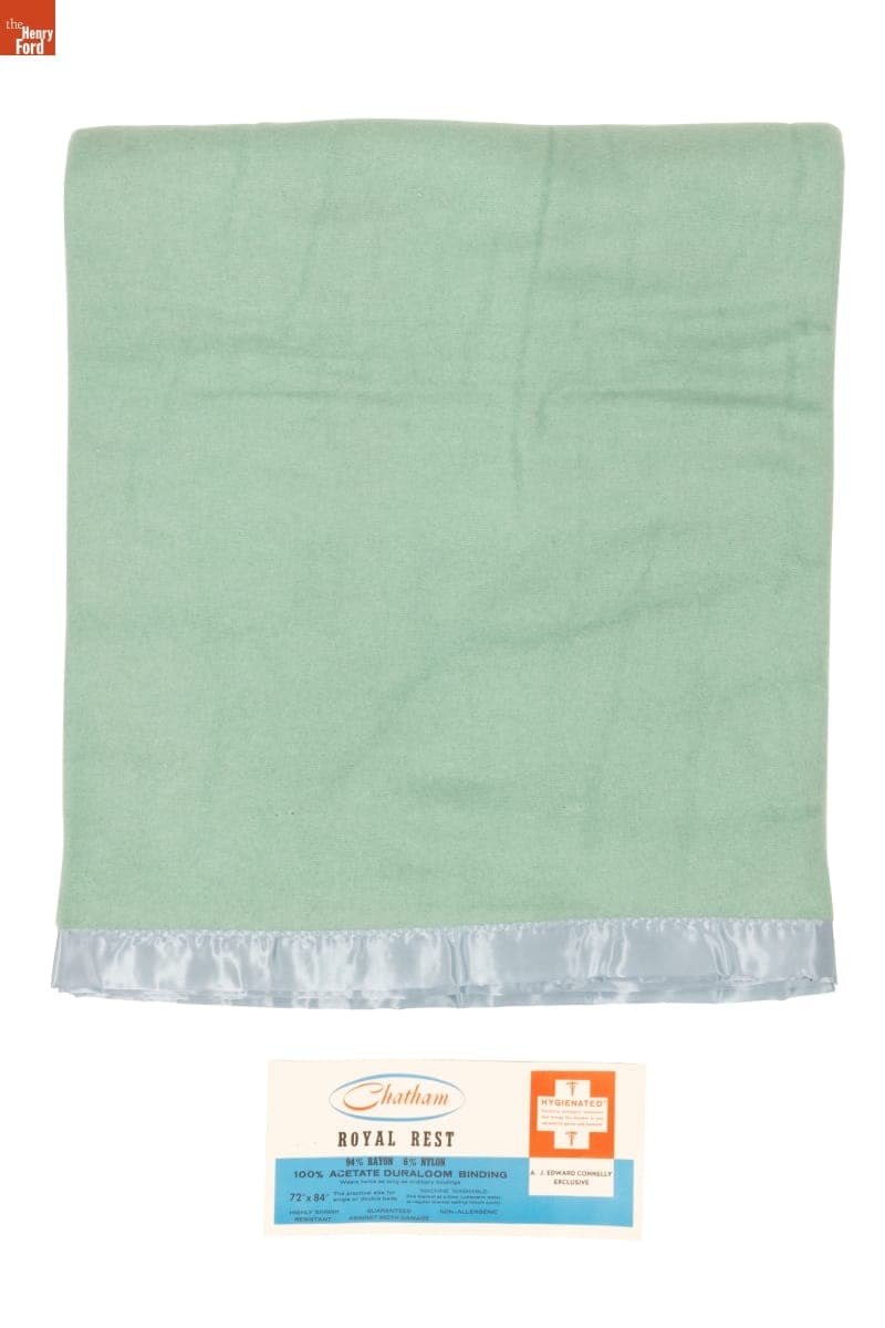 "Royal Rest" Blanket