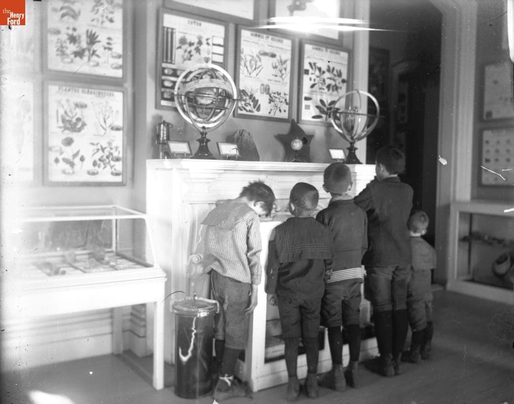 Boys in Brooklyn Children's Museum, 1899-1915
