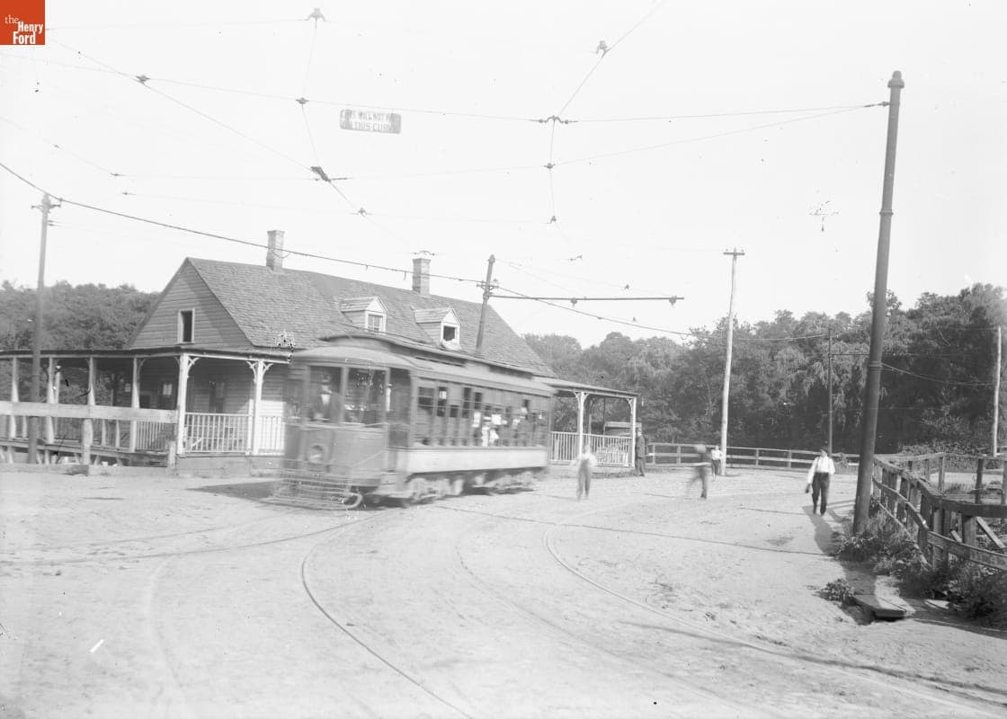 Trolley at Far Rockaway, 1890-1915