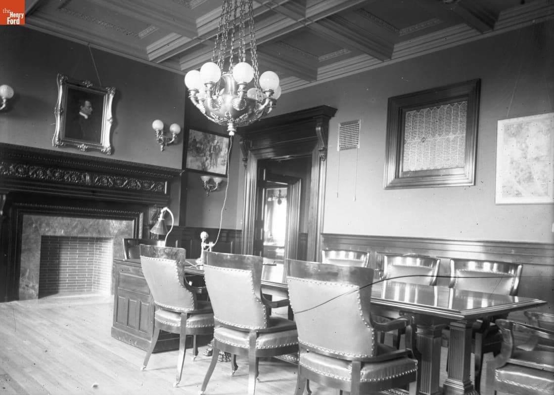 Newark Library Trustee's Room, 1890-1915