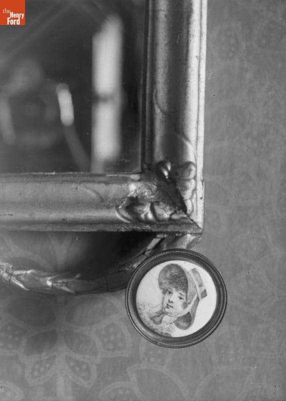 Young Woman's Portrait, 1890-1915