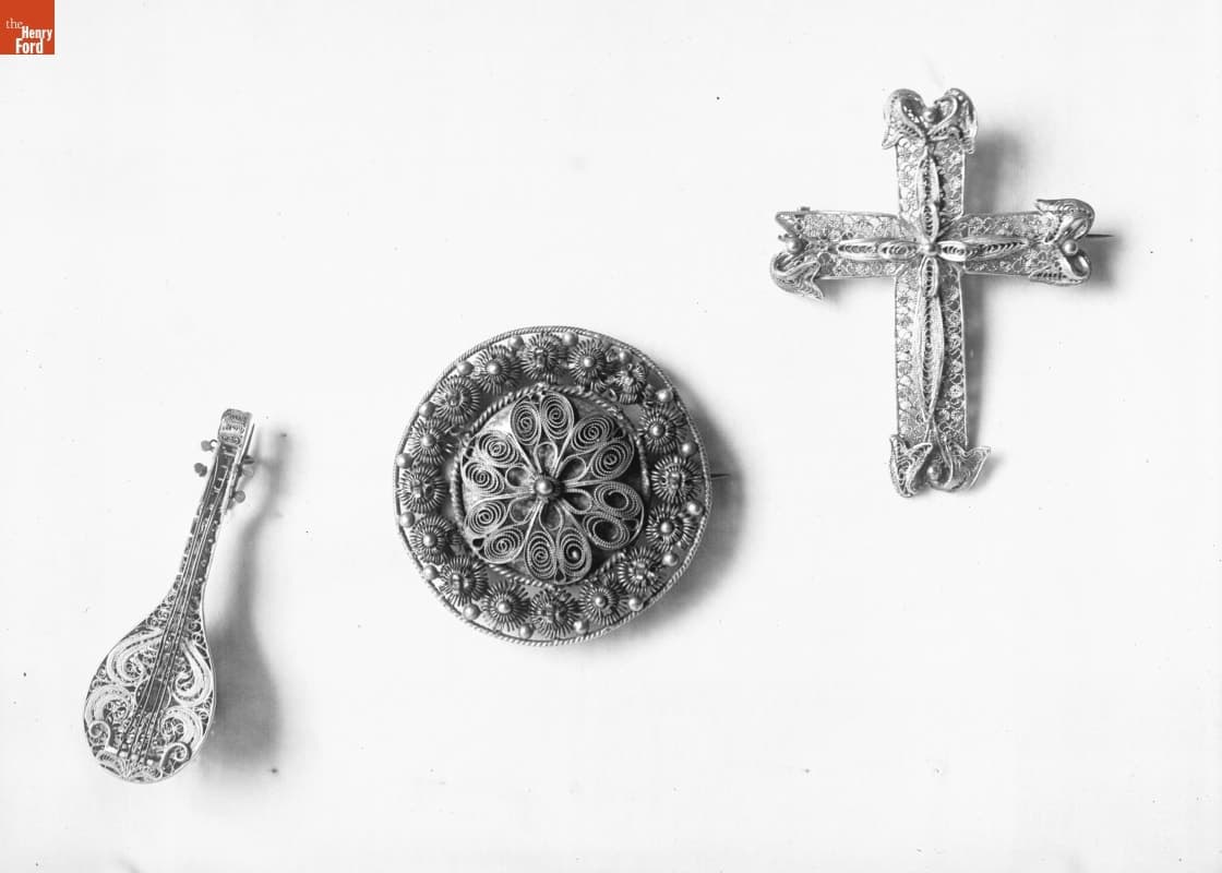Silver Filigree Breast Pins, Collection of A. Brown, 1890-1915