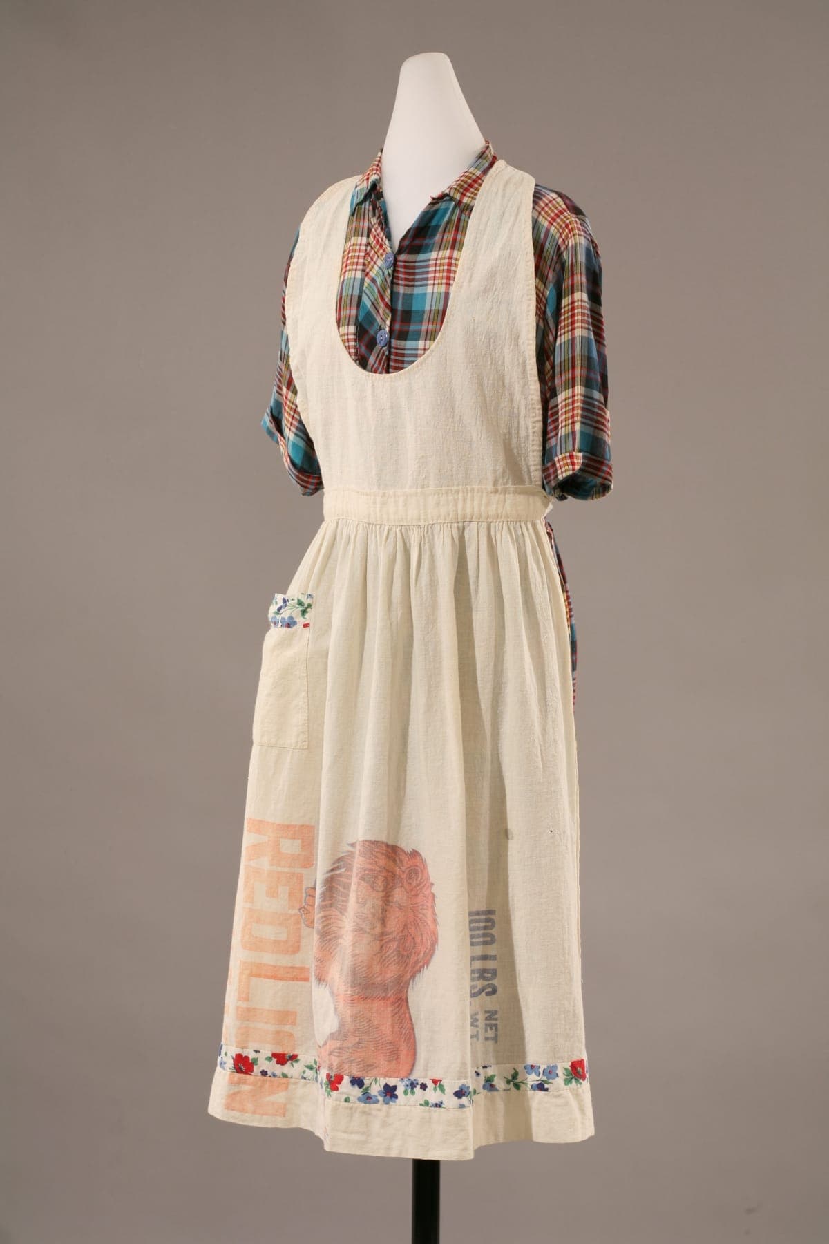 Apron Made by Susana Allen Hunter from a Red Lion Wheat Seed Sack, 1950-1960