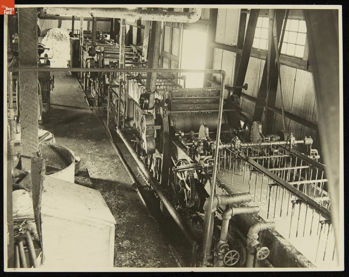 Scouring Process for Cleaning Wool at a Woolen Mill in Portland, Oregon, 1923-1924