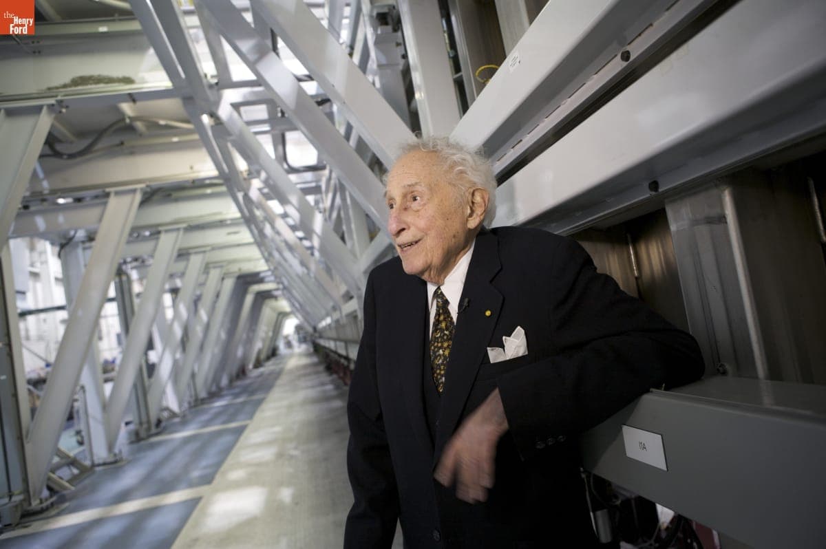 Oral History Interview with Stanford Ovshinsky, April, 2009--Photographs--Digital Images--Item 58