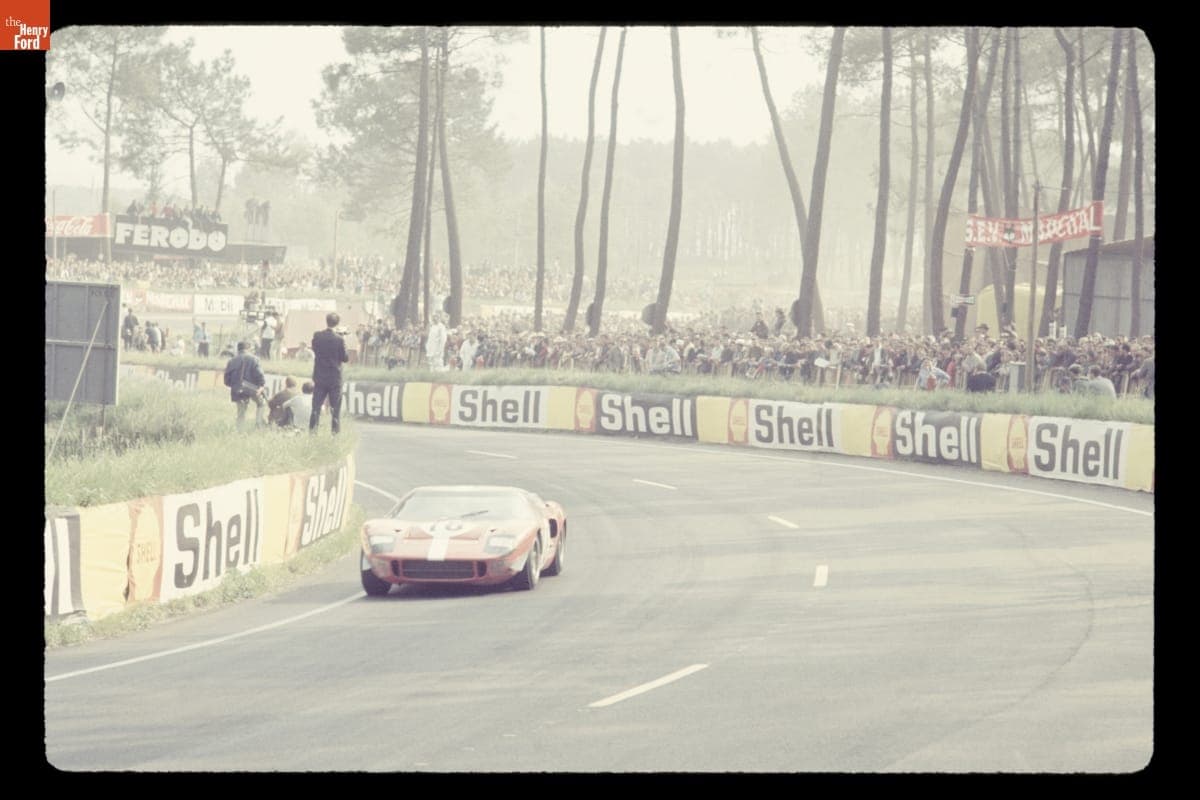Ford GT40 Driven by Umberto Maglioli and Mario Casoni in the 24 Heures du Mans (24 Hours of Le Mans) Race, June 1967