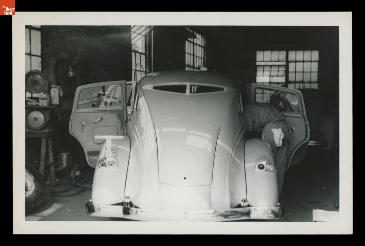 1933 Pierce-Arrow Silver Arrow in the Long Island Automotive Museum, August 1950