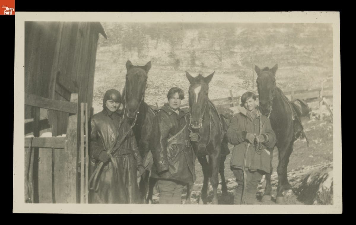 "Nurse-midwives of the Kentucky Committee Ready for the Day's Calls," Winter 1926-1927